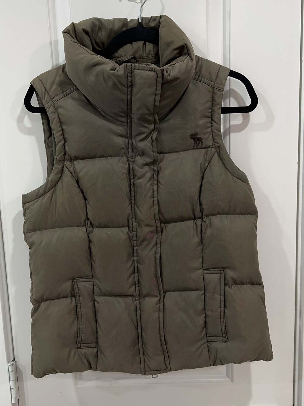 Abercrombie & Fitch Olive Green Puffer Vest